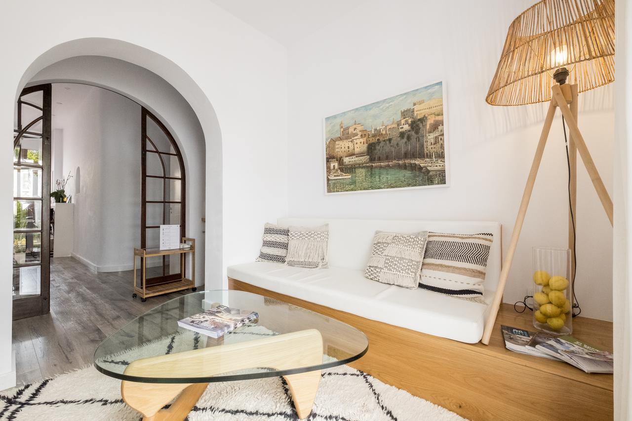 Hotel Abril 37 Ciutadella  Kültér fotó
