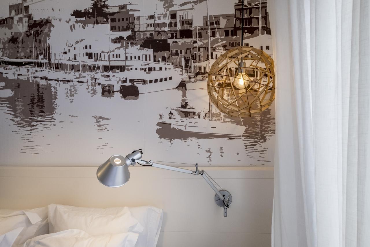 Hotel Abril 37 Ciutadella  Kültér fotó