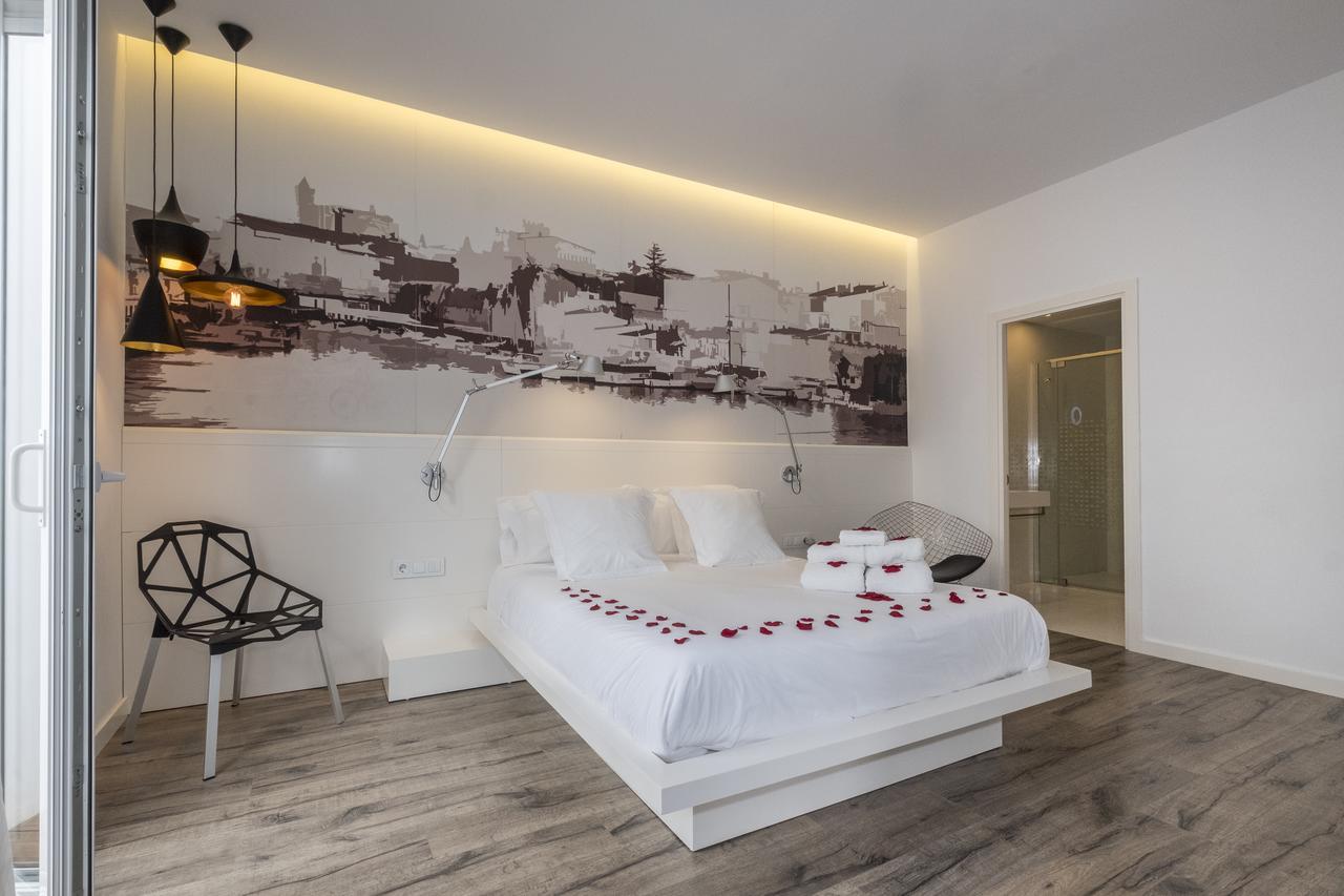 Hotel Abril 37 Ciutadella  Kültér fotó