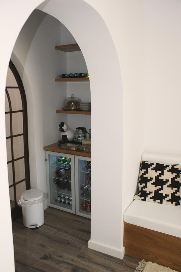 Hotel Abril 37 Ciutadella  Kültér fotó
