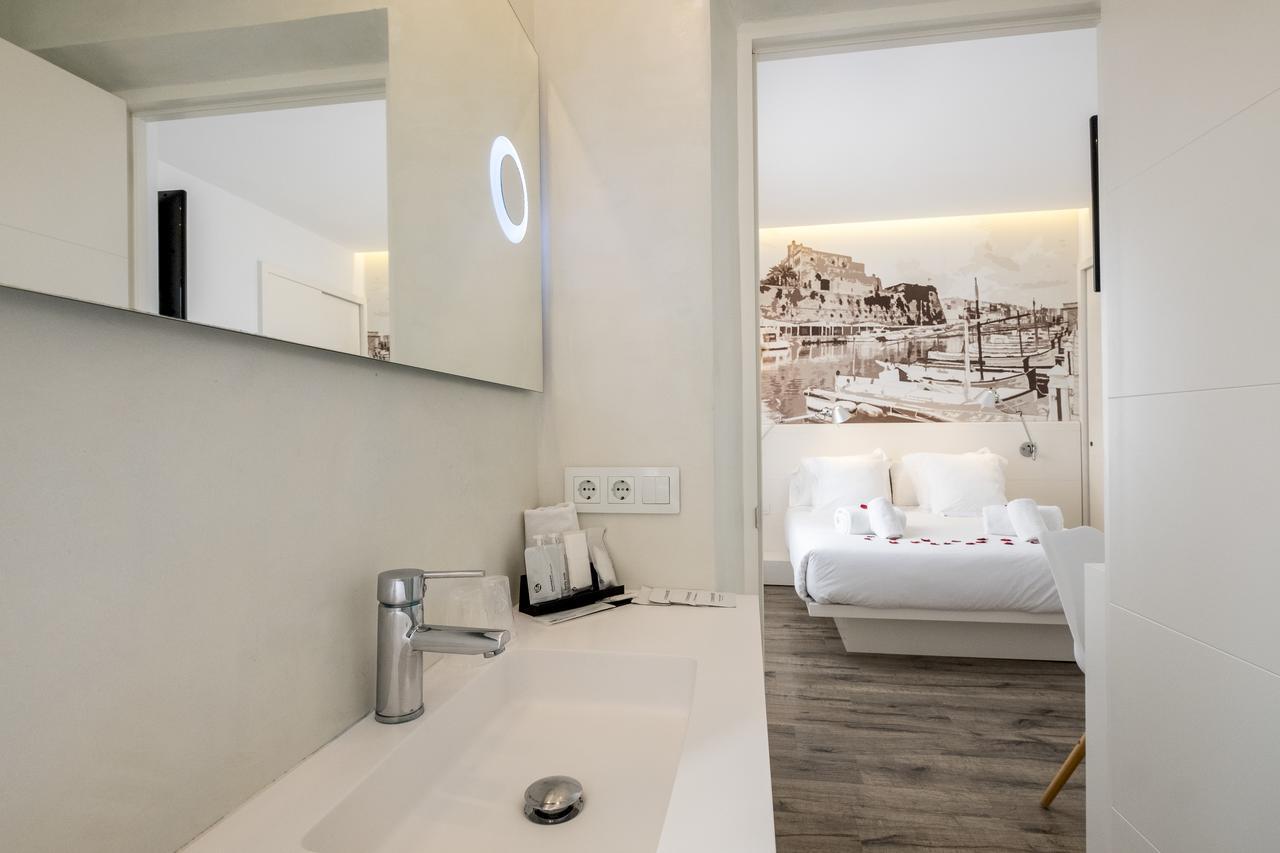 Hotel Abril 37 Ciutadella  Kültér fotó