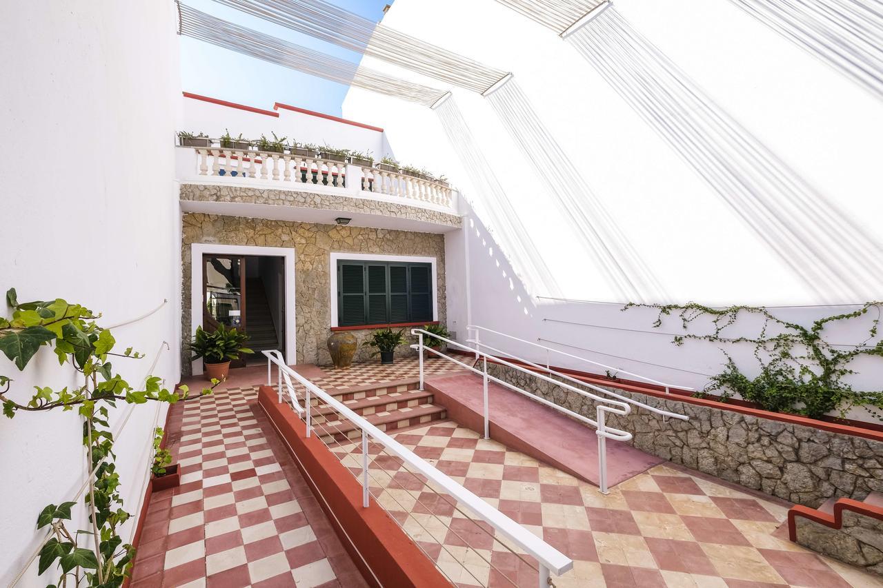 Hotel Abril 37 Ciutadella  Kültér fotó